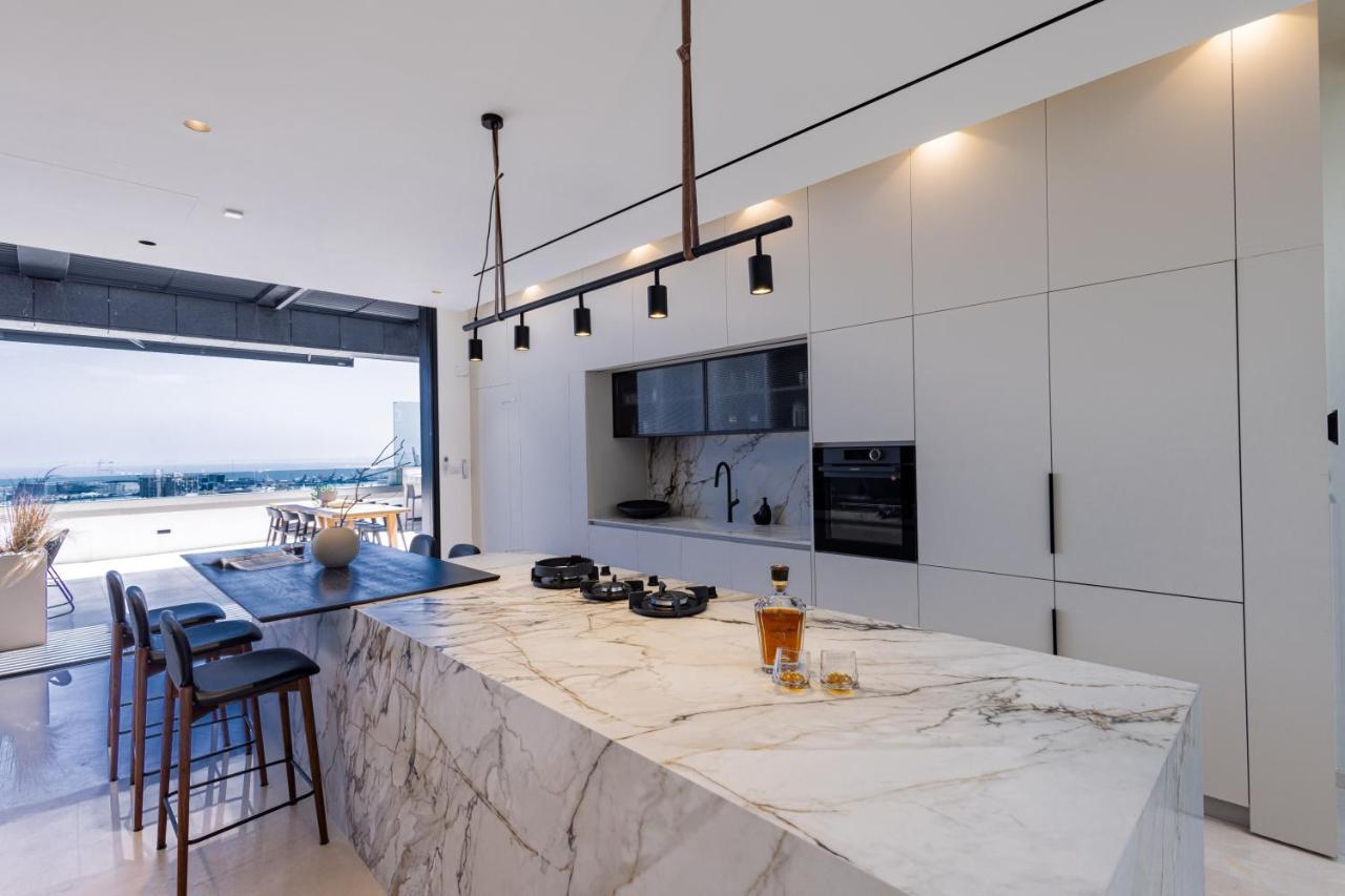 Serene - Infinity Cview Pool - 4 Bedrooms Luxury Penthouse Haifa Kültér fotó